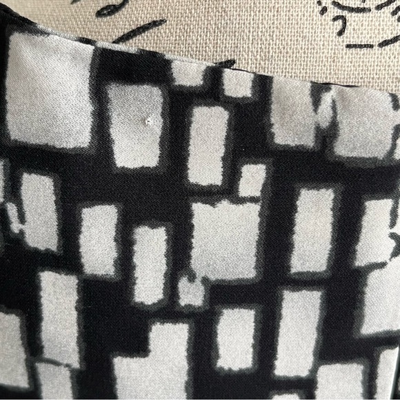 Calvin Klein Geometric Print Cap Sleeves Sheath Dress Black White Sz 12 - Picture 9 of 16